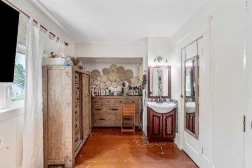 149 20 Street, Fort Macleod, AB - Indoor Photo Showing Other Room