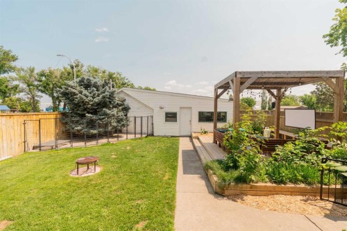 149 20 Street, Fort Macleod, AB - Outdoor