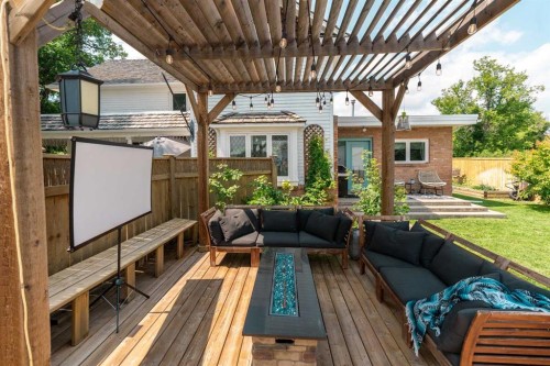 149 20 Street, Fort Macleod, AB - Outdoor With Deck Patio Veranda With Exterior