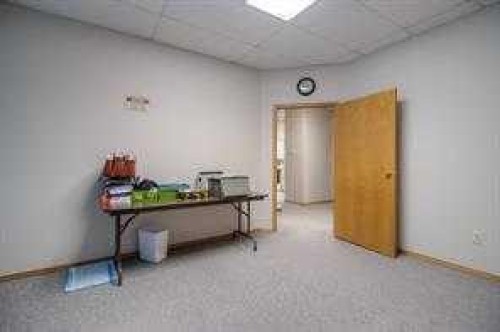 413 3 Avenue North, Vauxhall, AB 