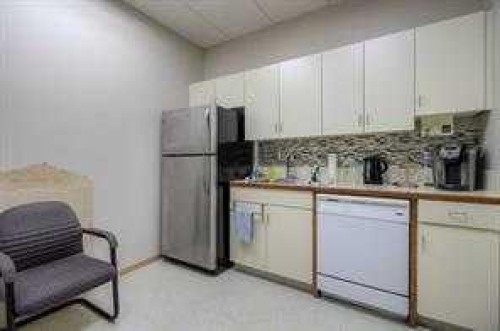 413 3 Avenue North, Vauxhall, AB 