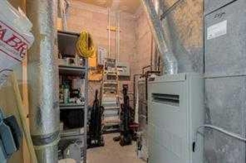 413 3 Avenue North, Vauxhall, AB 