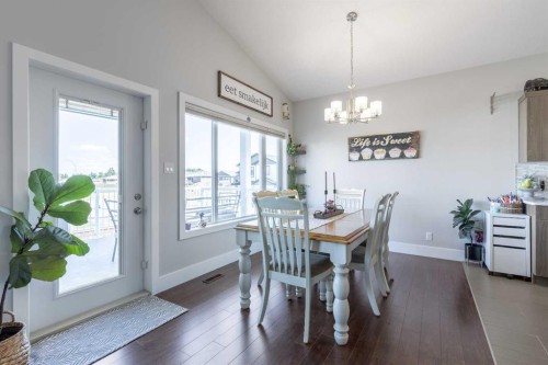 5401 43 Street, Taber, AB - Indoor Photo Showing Dining Room