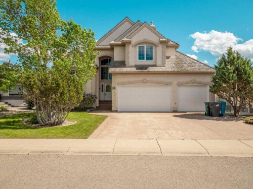 24 Fairmont Point SOUTH Lethbridge, AB T1K 7N6
