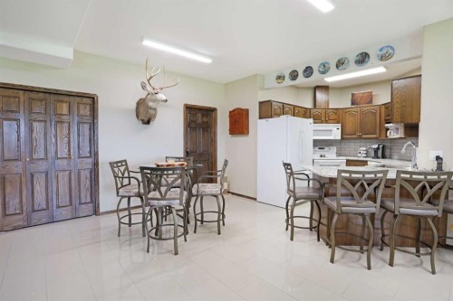 201076 Range Road 142, Rural Newell, County Of, AB - Indoor