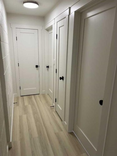 4932 57 Avenue, Taber, AB - Indoor Photo Showing Other Room