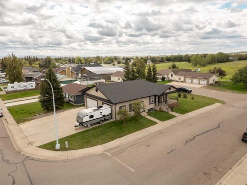 996 2 Avenue West, Cardston, AB - Outdoor With View