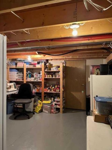 623 2Nd Street East, Cardston, AB - Indoor Photo Showing Basement