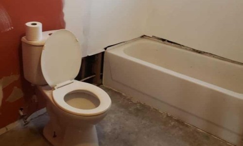 4806 6 Street, Coalhurst, AB - Indoor Photo Showing Bathroom