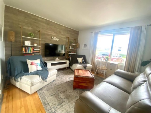31 Mountain Vista Estates Drive, Hill Spring, AB 