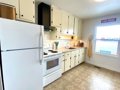 31 Mountain Vista Estates Drive, Hill Spring, AB 