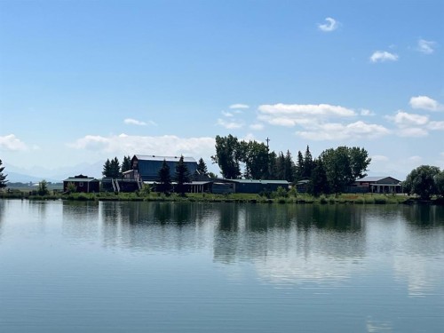 31 Mountain Vista Estates Drive, Hill Spring, AB 