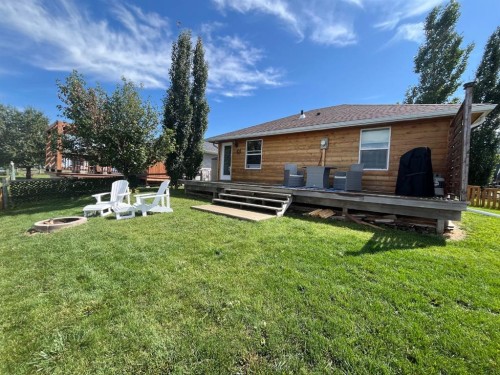 31 Mountain Vista Estates Drive, Hill Spring, AB 