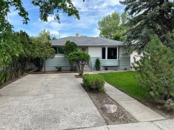 208 23 Street SOUTH Lethbridge, AB T1J 3M6