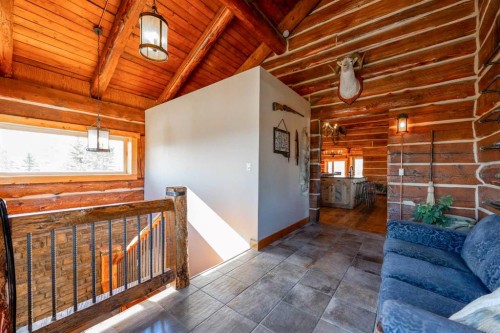 104103 Range Rd 20-1A, Rural Lethbridge County, AB - Indoor Photo Showing Other Room