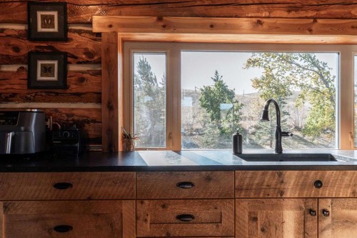 104103 Range Rd 20-1A, Rural Lethbridge County, AB - Indoor