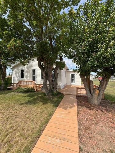 307 Centre Avenue, Coutts, AB - Outdoor