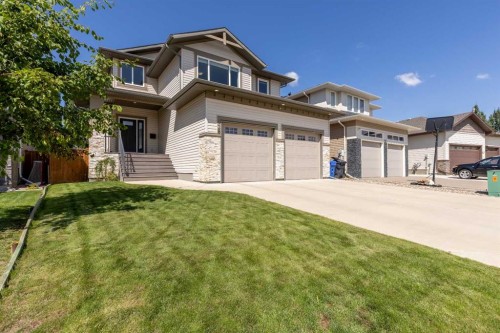 428 Sixmile Cove South, Lethbridge, AB - Outdoor