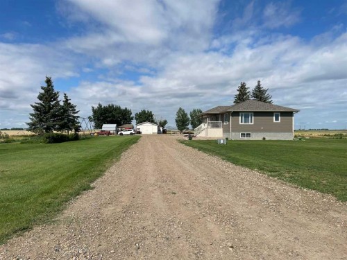 131010 Range Road 163, Vauxhall, AB - Outdoor