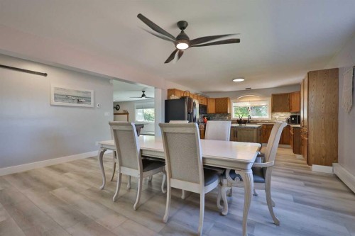 228 Centre Street, Magrath, AB - Indoor Photo Showing Dining Room