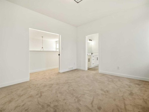 332 Rivergrove Chase West, Lethbridge, AB - Indoor Photo Showing Other Room