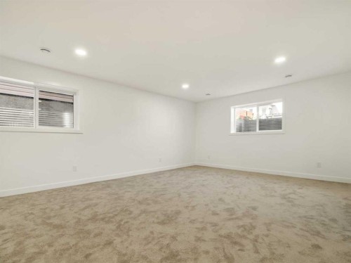 332 Rivergrove Chase West, Lethbridge, AB - Indoor Photo Showing Other Room