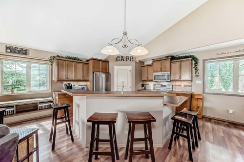 41 Canyoncrest Point West, Lethbridge, AB - Indoor