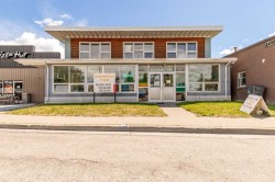 966 Main Street  Pincher Creek, AB T0K 1W0