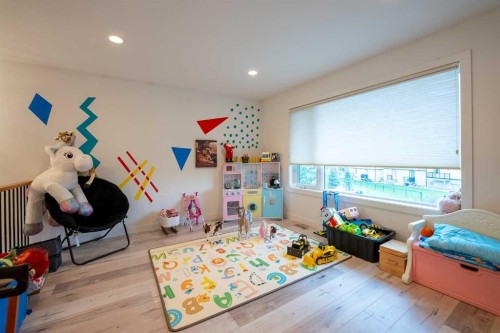 421 Rivergrove Chase West, Lethbridge, AB - Indoor Photo Showing Bedroom