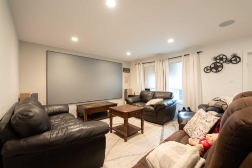 421 Rivergrove Chase West, Lethbridge, AB - Indoor Photo Showing Other Room