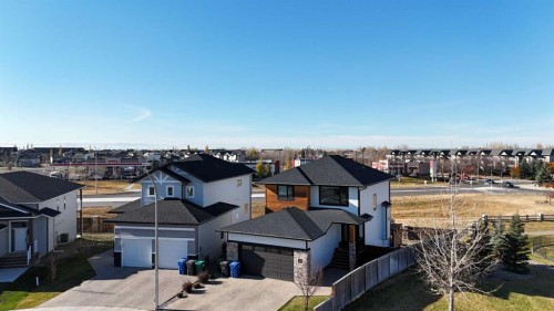 421 Rivergrove Chase West, Lethbridge, AB - Outdoor