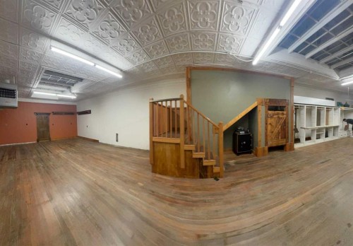 223 Main Street, Cardston, AB 