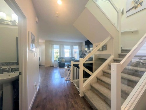 7 Greywolf Road North, Lethbridge, AB - Indoor Photo Showing Other Room