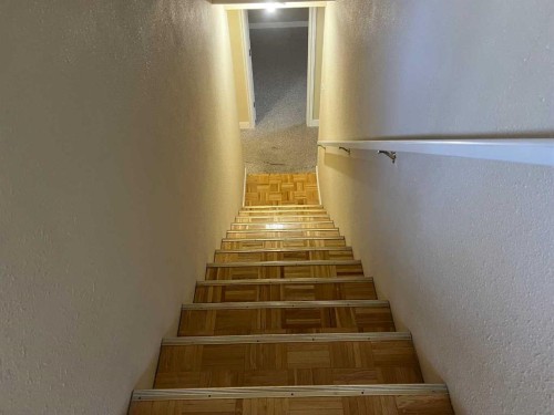 47 Squamish Boulevard West, Lethbridge, AB - Indoor Photo Showing Other Room