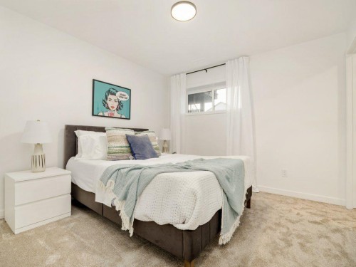 3024 47 Street South, Lethbridge, AB - Indoor Photo Showing Bedroom