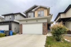 122 Greywolf Road NORTH Lethbridge, AB T1H 7G5