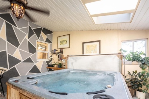 329 2 Avenue Ne, Milk River, AB -  With Exterior