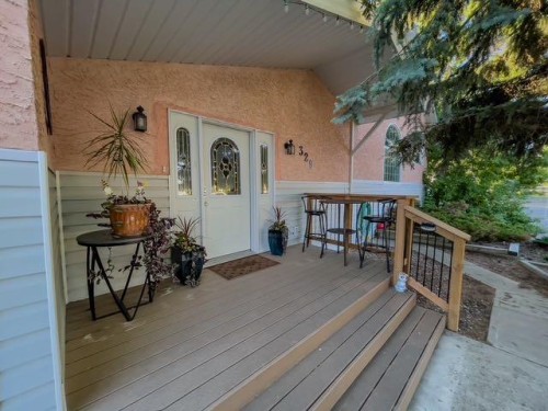 329 2 Avenue Ne, Milk River, AB - Outdoor With Deck Patio Veranda With Exterior