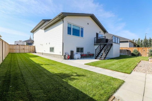 517 Kipp Street, Nobleford, AB - Outdoor