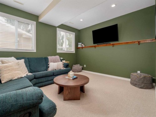 488 Silkstone Crescent West, Lethbridge, AB - Indoor