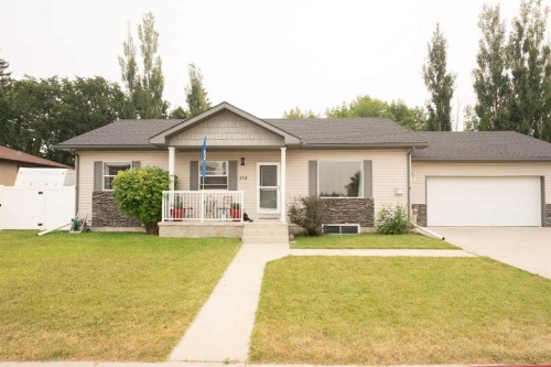 215 Allen Crescent  Vulcan, AB T0L 2B0