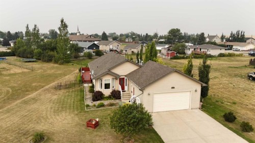 514 6A Street North, Champion, AB - Outdoor