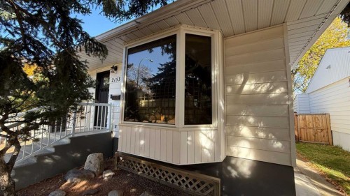 2153 9b Avenue SOUTH Lethbridge, AB T1J 1Y2