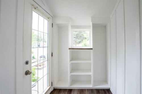 742 12C Street North, Lethbridge, AB - Indoor Photo Showing Other Room