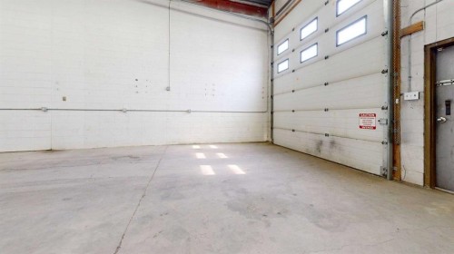 3002 2 Avenue North, Lethbridge, AB 