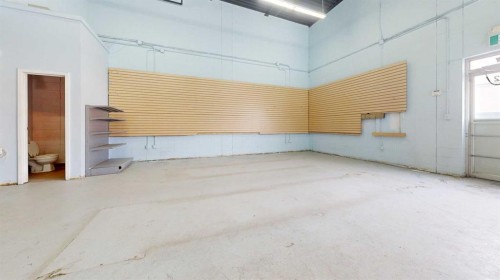 3002 2 Avenue North, Lethbridge, AB 