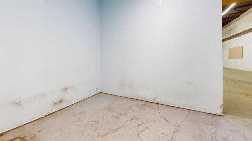 3002 2 Avenue North, Lethbridge, AB 