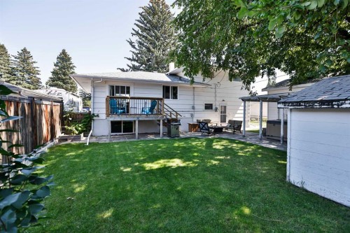 1020 Fern Crescent South, Lethbridge, AB - Outdoor With Deck Patio Veranda