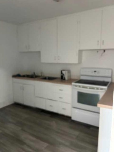 5215 48 Avenue, Taber, AB 