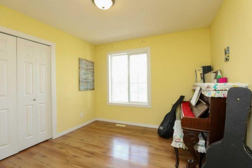 117 21 Street, Fort Macleod, AB - Indoor